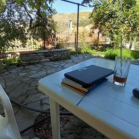 Mare Monte Kazaviti Mikrósz Prínosz