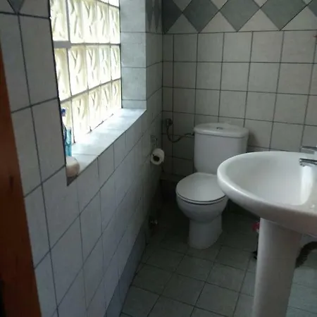 Mare Monte Kazaviti Mikrósz Prínosz